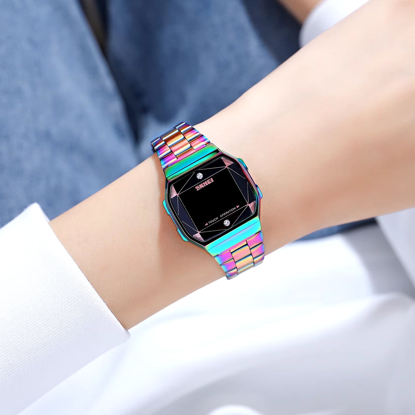 Fashion Creativite Black Gold LED Touch Women Watches Luxury Casual Waterproof Ladies Digital Wristwatch Reloj Mujer